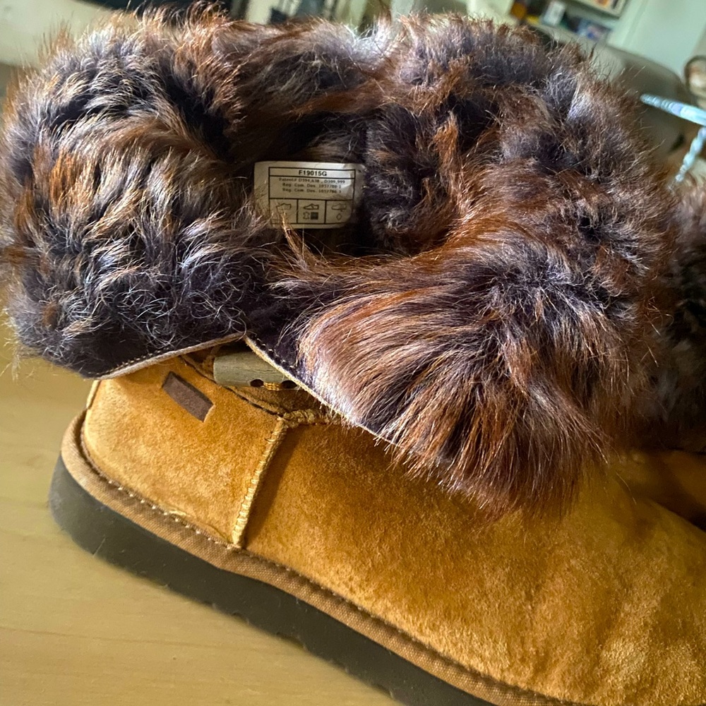 UGG Australia Meadow sheepskin booties